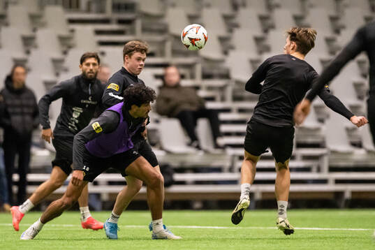 Eggert Aron Gudmundsson och Ahmed Qasem