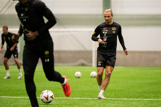 Niklas Hult
