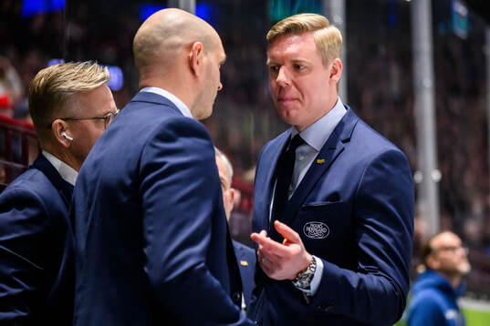 Och HV71s tränare Anton Blomqvist