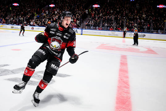 Malmö Redhawks Lassi Thomson jublar
