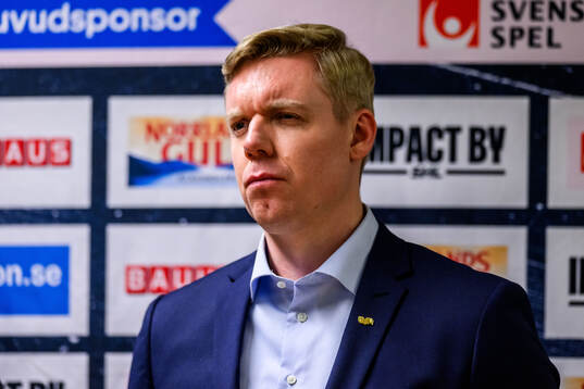 HV71s tränare Anton Blomqvist