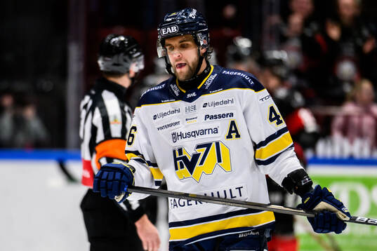 HV71s Joona Luoto deppar