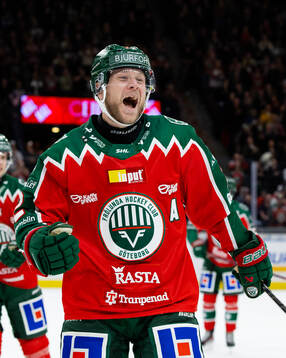 Frölundas Christian Folin jublar