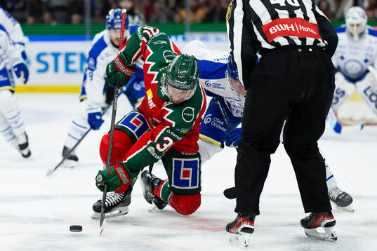 Frölundas Nicklas Lasu tekar