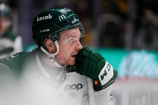Färjestads Oskar Steen