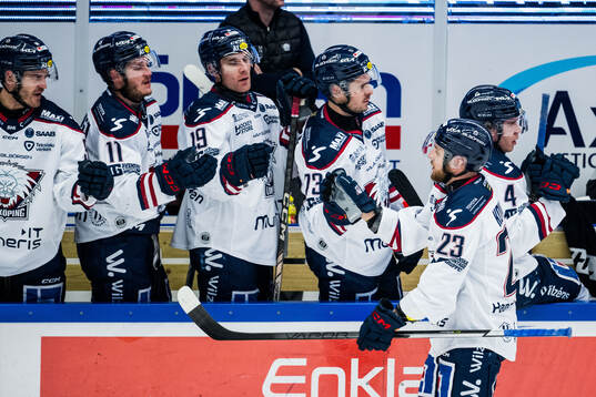 Linköpings Robin Kovacs jublar