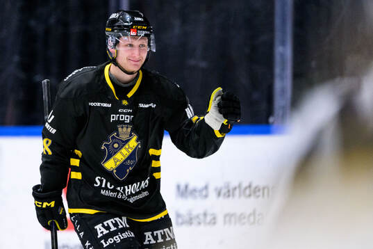 AIKs Oskar Magnusson jublar