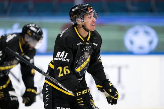 AIKs Oscar Nord jublar