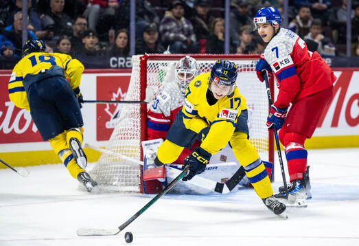 Felix Nilsson of Sweden and Jakub Fibigr of Czech Republic