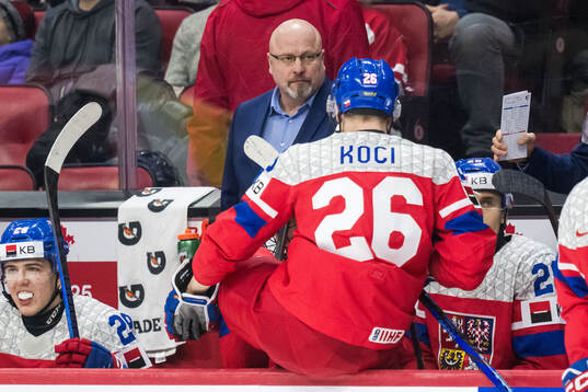 Head coach Patrik Augusta of Czech Republic