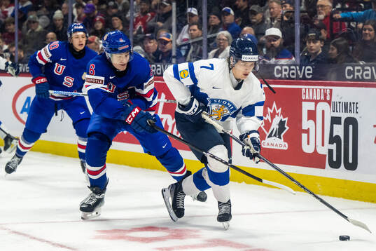 Adam Kleber of USA and Daniel Nieminen of Finland