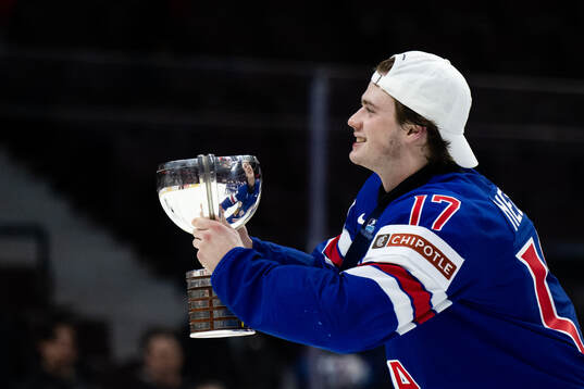Danny Nelson of USA celebrates with the trophy