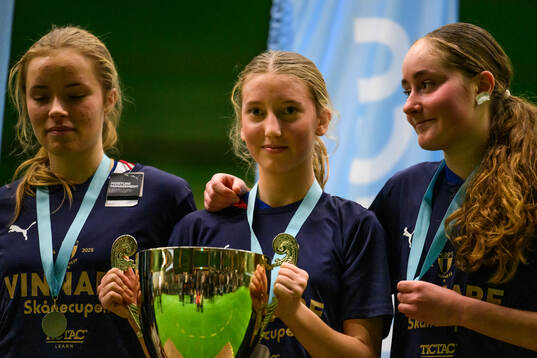 Sundby BK F16s Thilde Theis