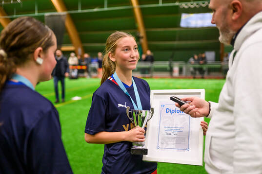 Sundby BK F16s Thilde Theis
