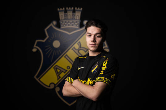 Charlie Pavey, AIK