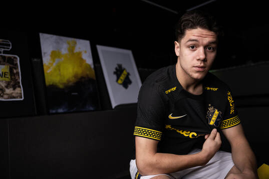 Charlie Pavey, AIK