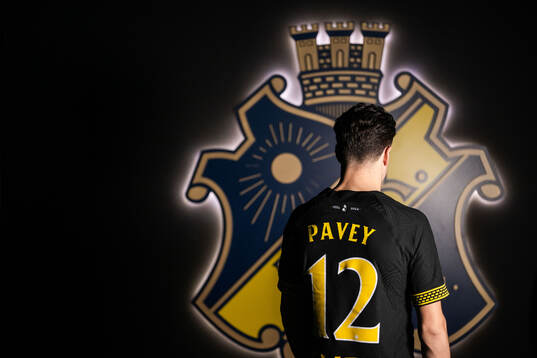 Charlie Pavey, AIK