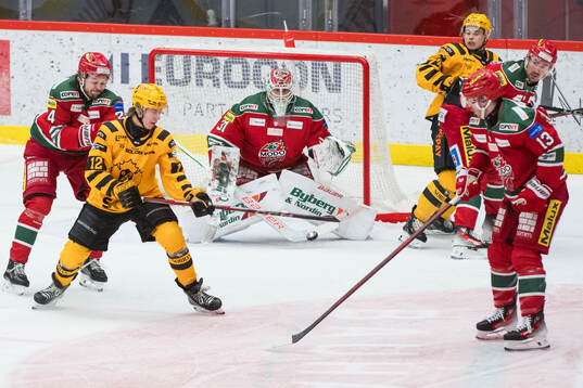 Modos målvakt Olle Eriksson Ek