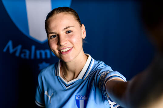 Malmö FF presenterar Katariina Kosola som en ny spelare