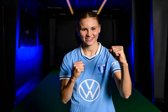 Malmö FF presenterar Katariina Kosola som en ny spelare