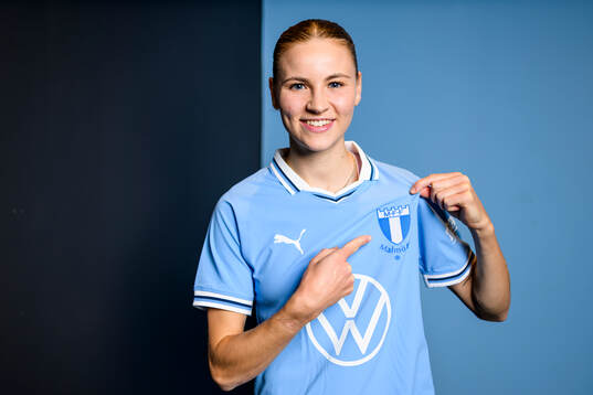Malmö FF presenterar Katariina Kosola som en ny spelare