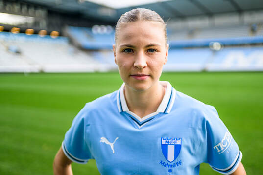 Malmö FF presenterar Katariina Kosola som en ny spelare