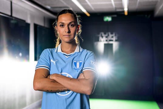 Malmö FF presenterar Izzy D'Aquila