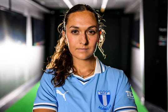 Malmö FF presenterar Izzy D'Aquila