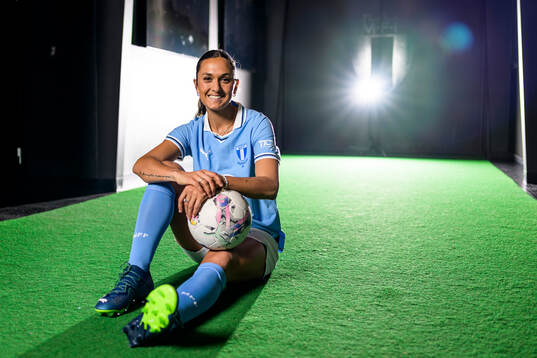 Malmö FF presenterar Izzy D'Aquila