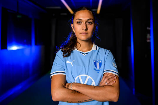 Malmö FF presenterar Izzy D'Aquila