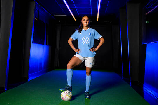 Malmö FF presenterar Izzy D'Aquila