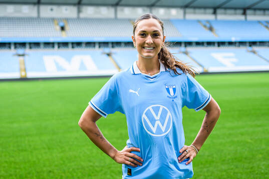 Malmö FF presenterar Izzy D'Aquila