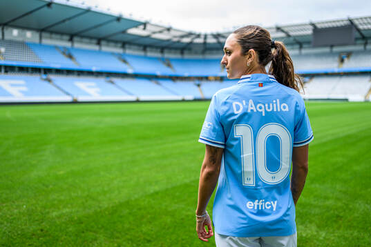 Malmö FF presenterar Izzy D'Aquila