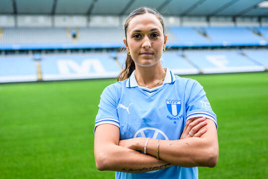 Malmö FF presenterar Izzy D'Aquila