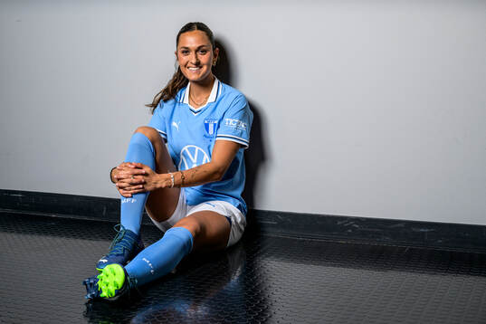 Malmö FF presenterar Izzy D'Aquila