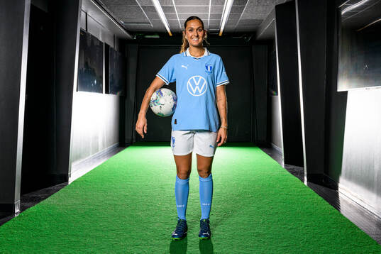 Malmö FF presenterar Izzy D'Aquila