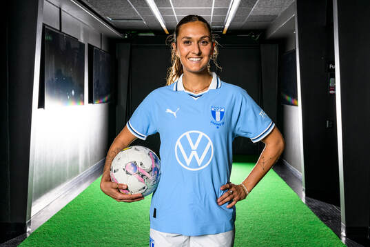 Malmö FF presenterar Izzy D'Aquila