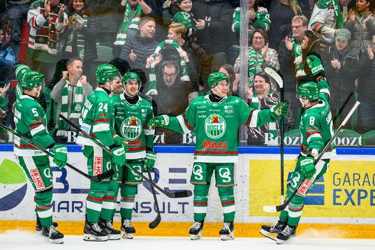 Rögles Max Karlsson jublar
