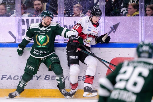 Färjestads Henrik Björklund och Malmö Redhawks Fredrik