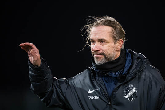 S damlag chefstränare Lukas Syberyjski