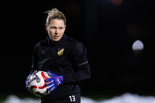 Häckens målvakt Jennifer Falk