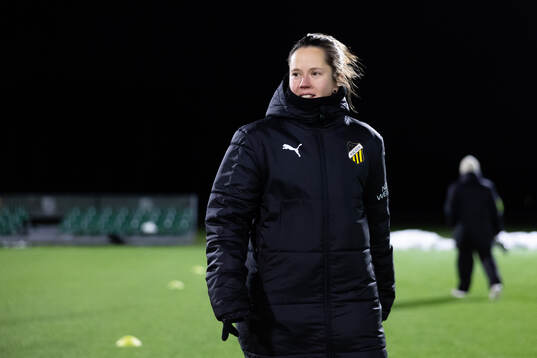Häckens damallsvenska assisterande tränare Tiina