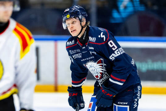 Linköpings Erik Norén jublar