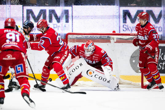 Timrås målvakt Tim Juel