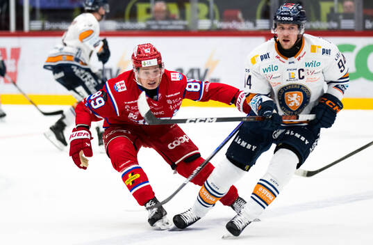 Timrås Oliver Kapanen och Växjös Joel Persson