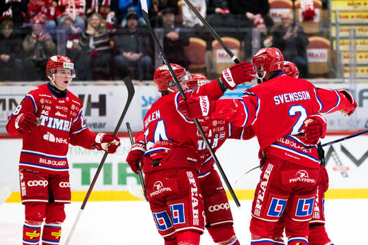 Timrås Per Svensson jublar