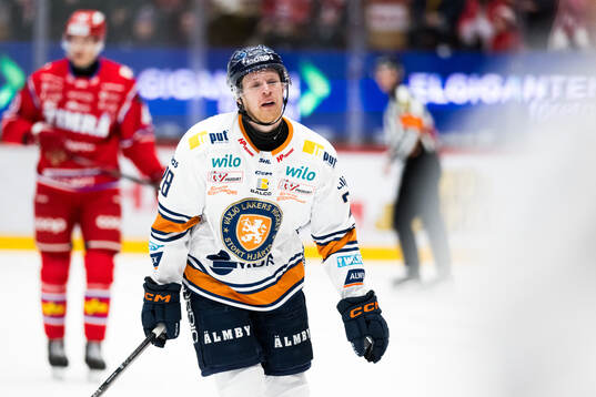 Växjös Hugo Gustafsson deppar