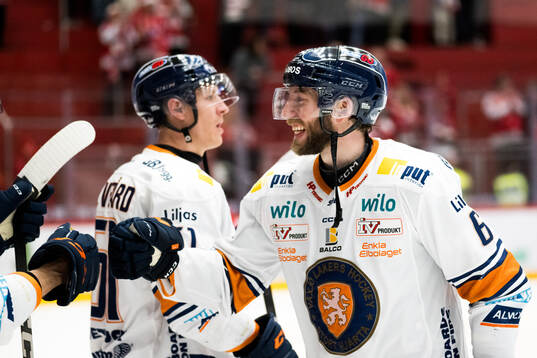 Växjös Petter Granberg jublar