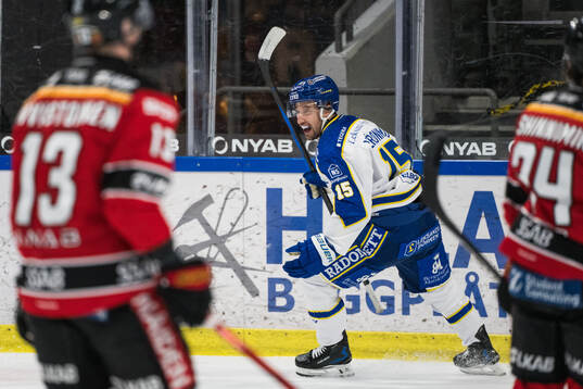 Leksands Max Veronneau jublar