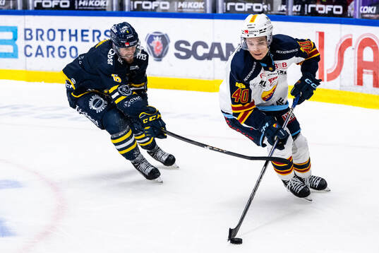 Södertäljes Olli Vainio och Djurgårdens Arvid Costmar